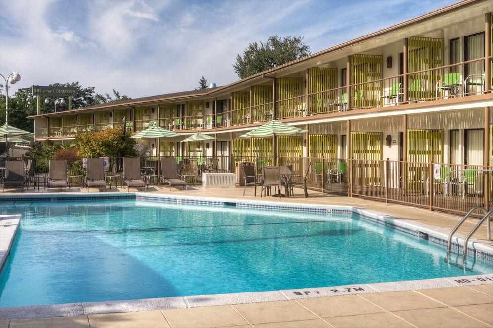 Inn At The Commons Medford Extérieur photo
