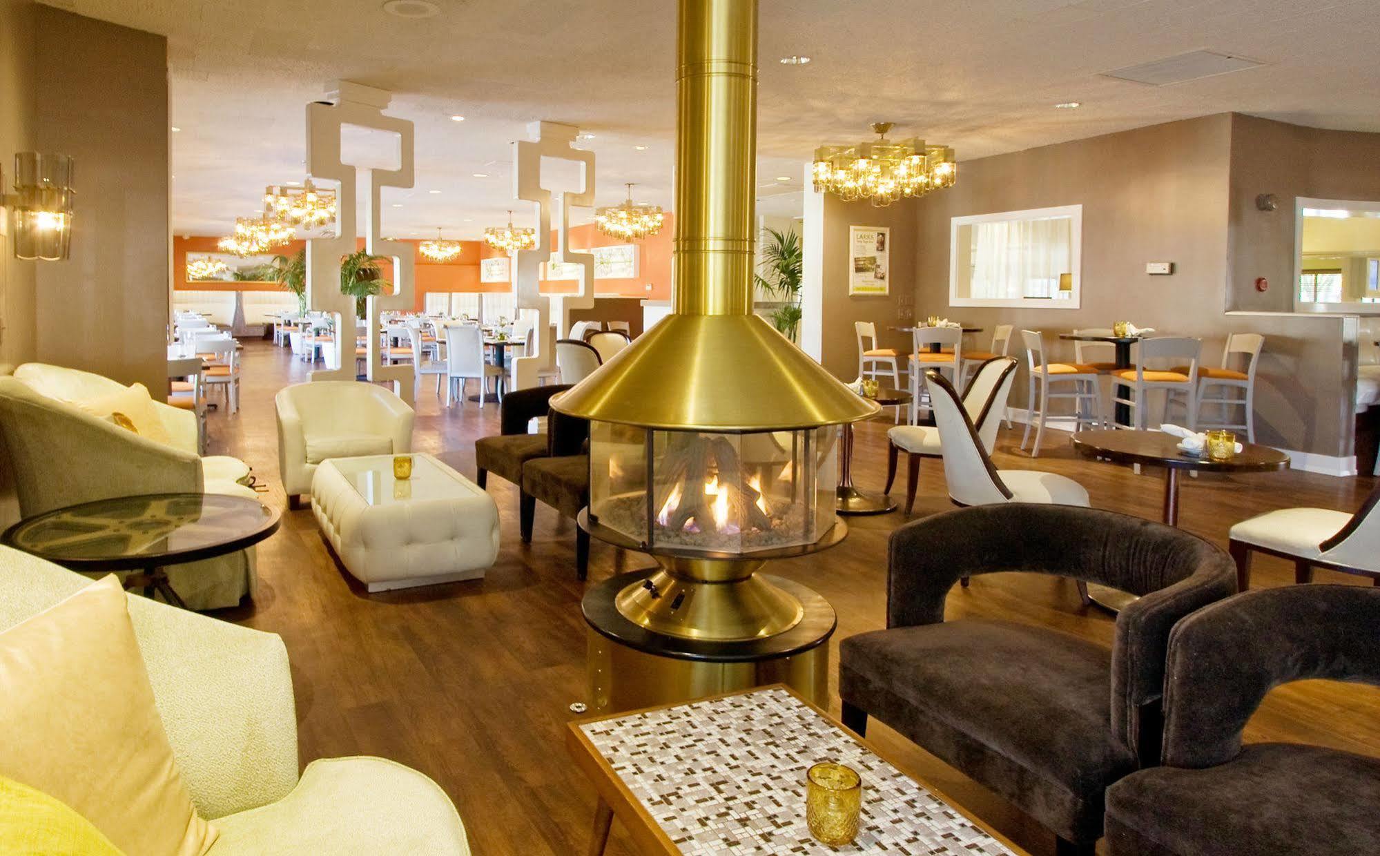 Inn At The Commons Medford Extérieur photo