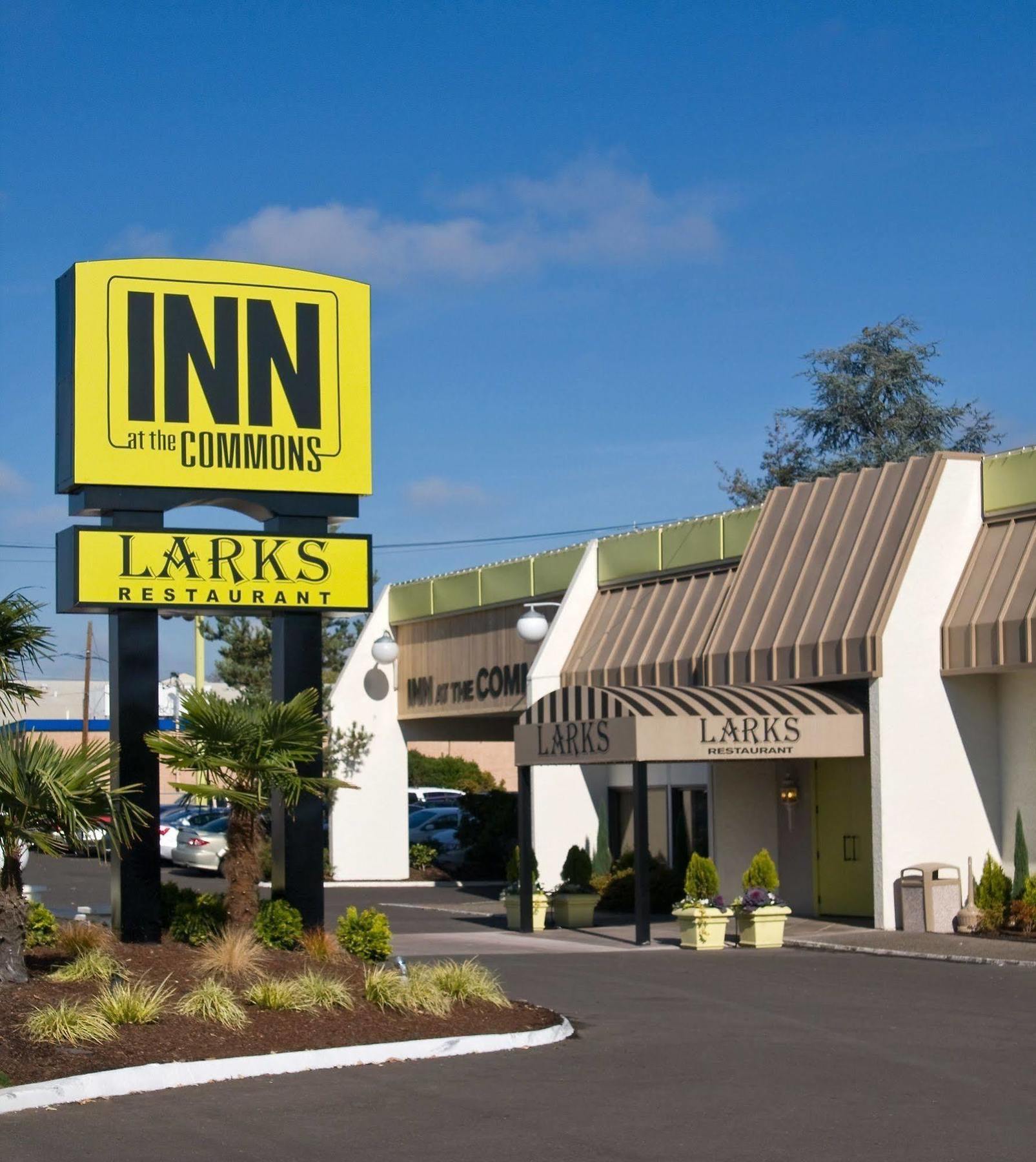 Inn At The Commons Medford Extérieur photo