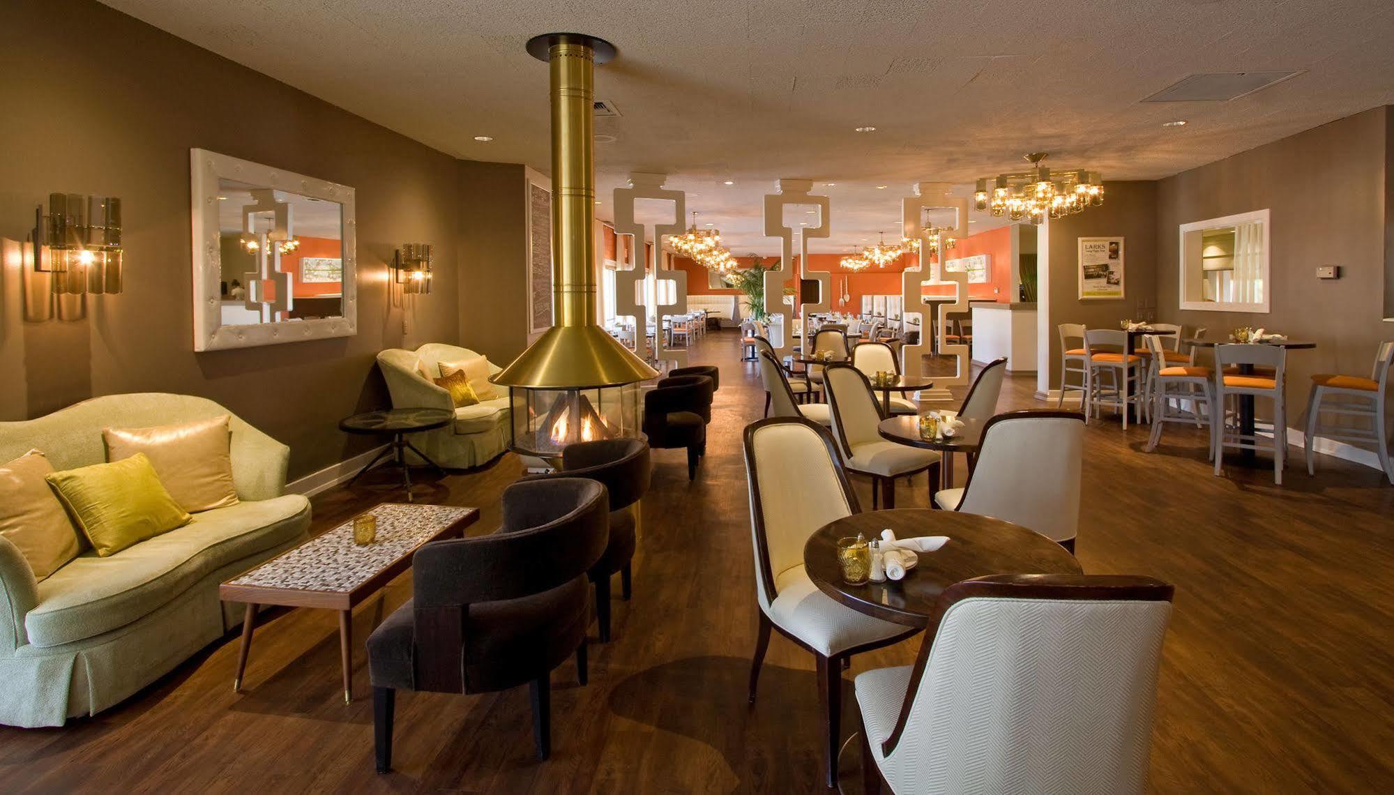 Inn At The Commons Medford Extérieur photo
