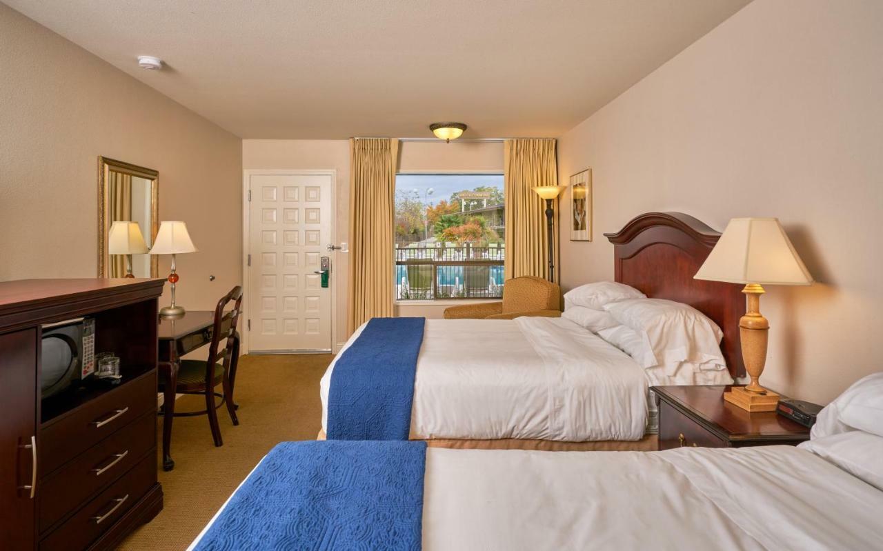 Inn At The Commons Medford Extérieur photo
